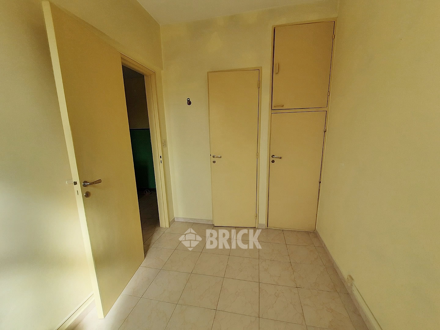 IRIGOYEN, BERNARDO DE al 1300 Piso 7 21