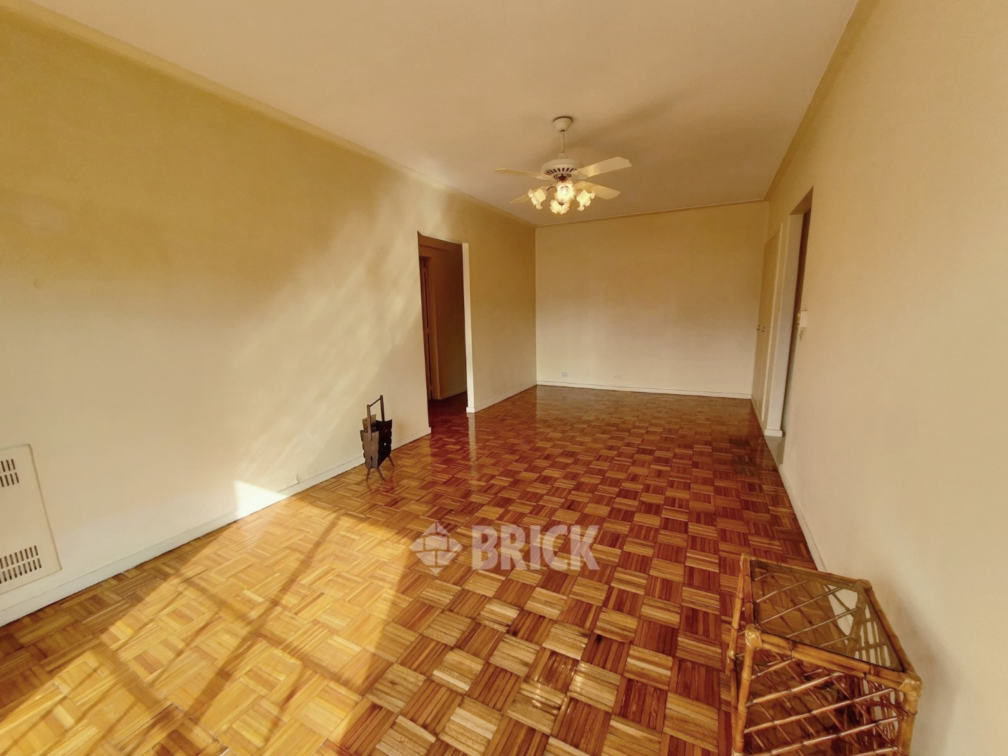 IRIGOYEN, BERNARDO DE al 1300 Piso 7 6