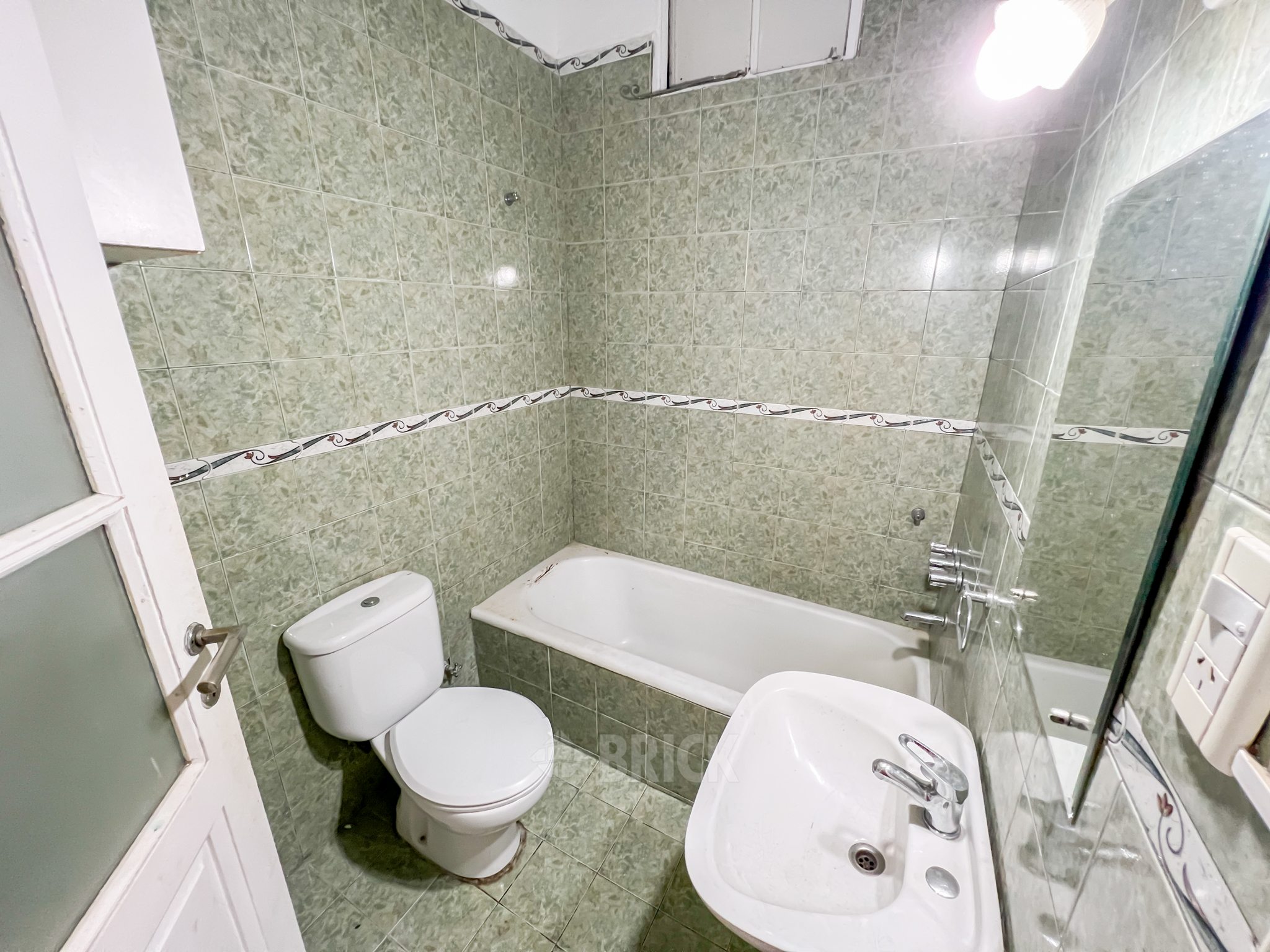 CORDOBA, AV. al 1200 Piso PB 11