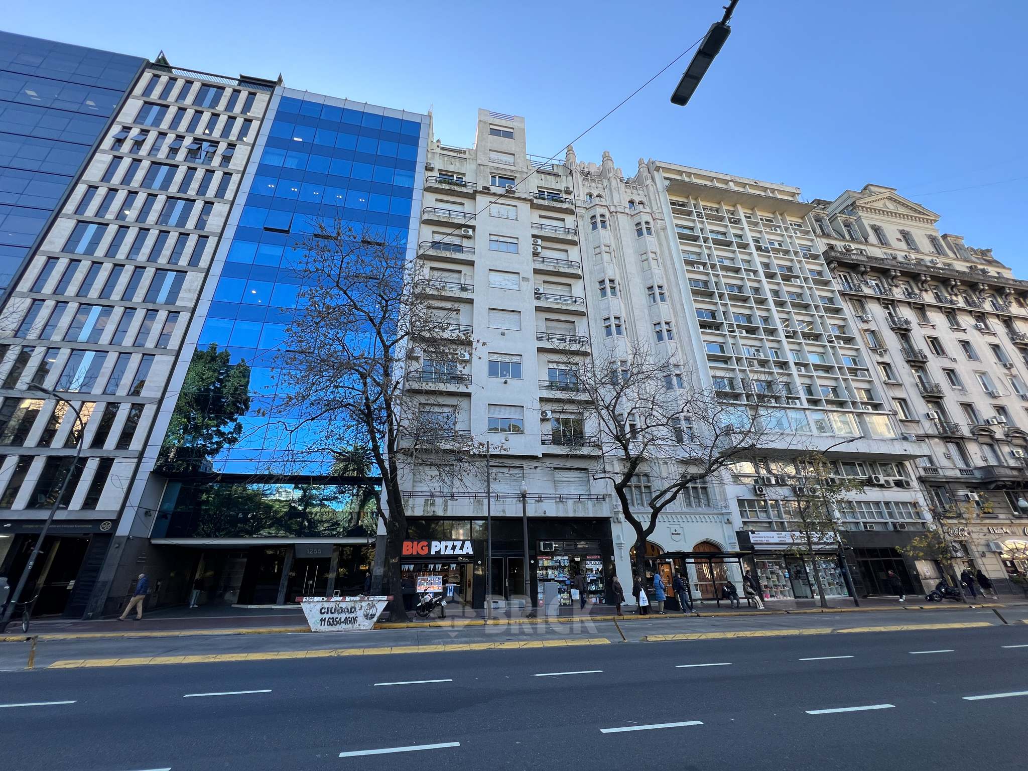 CORDOBA, AV. al 1200 Piso PB 20