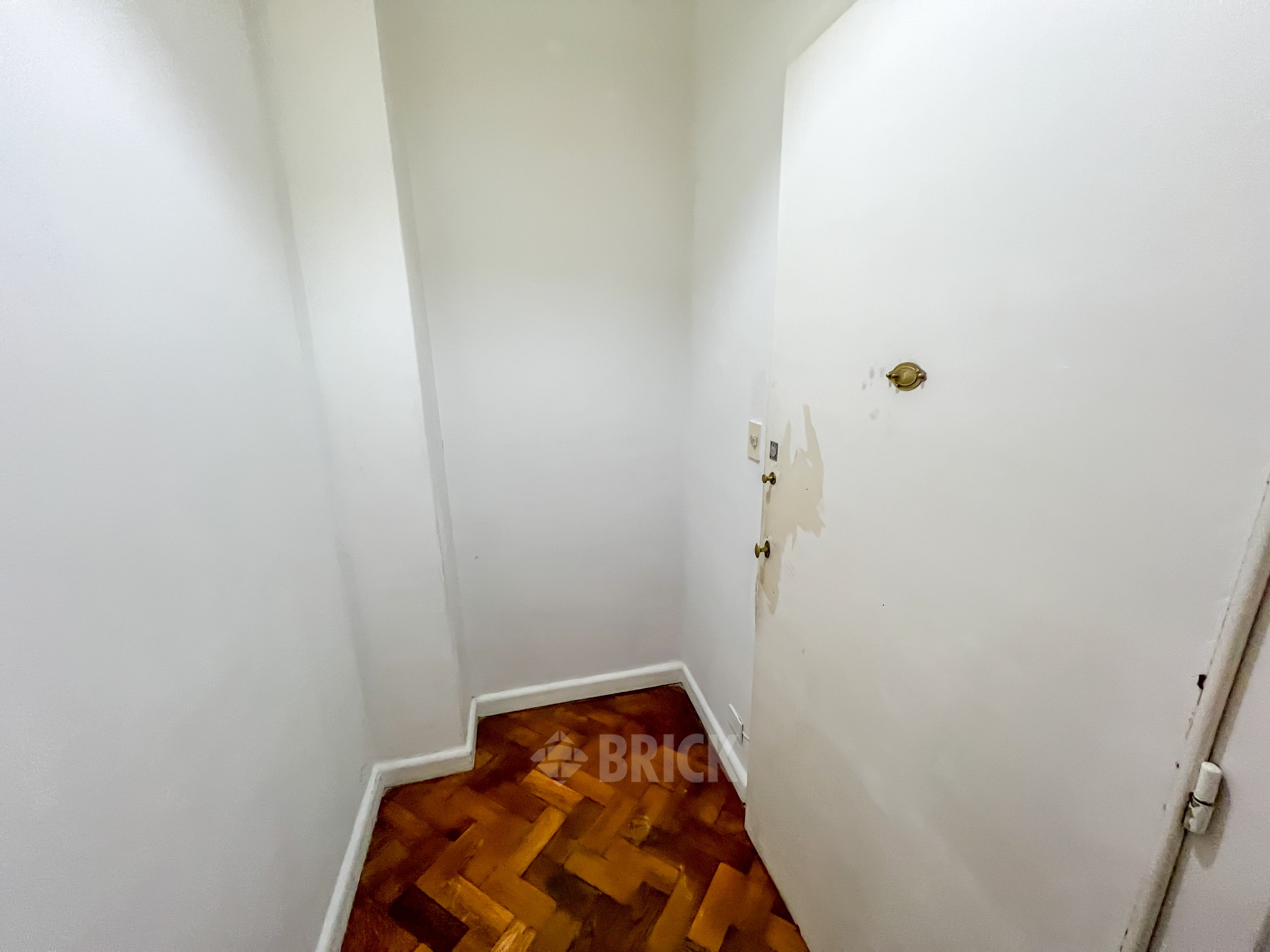 CORDOBA, AV. al 1200 Piso PB 4
