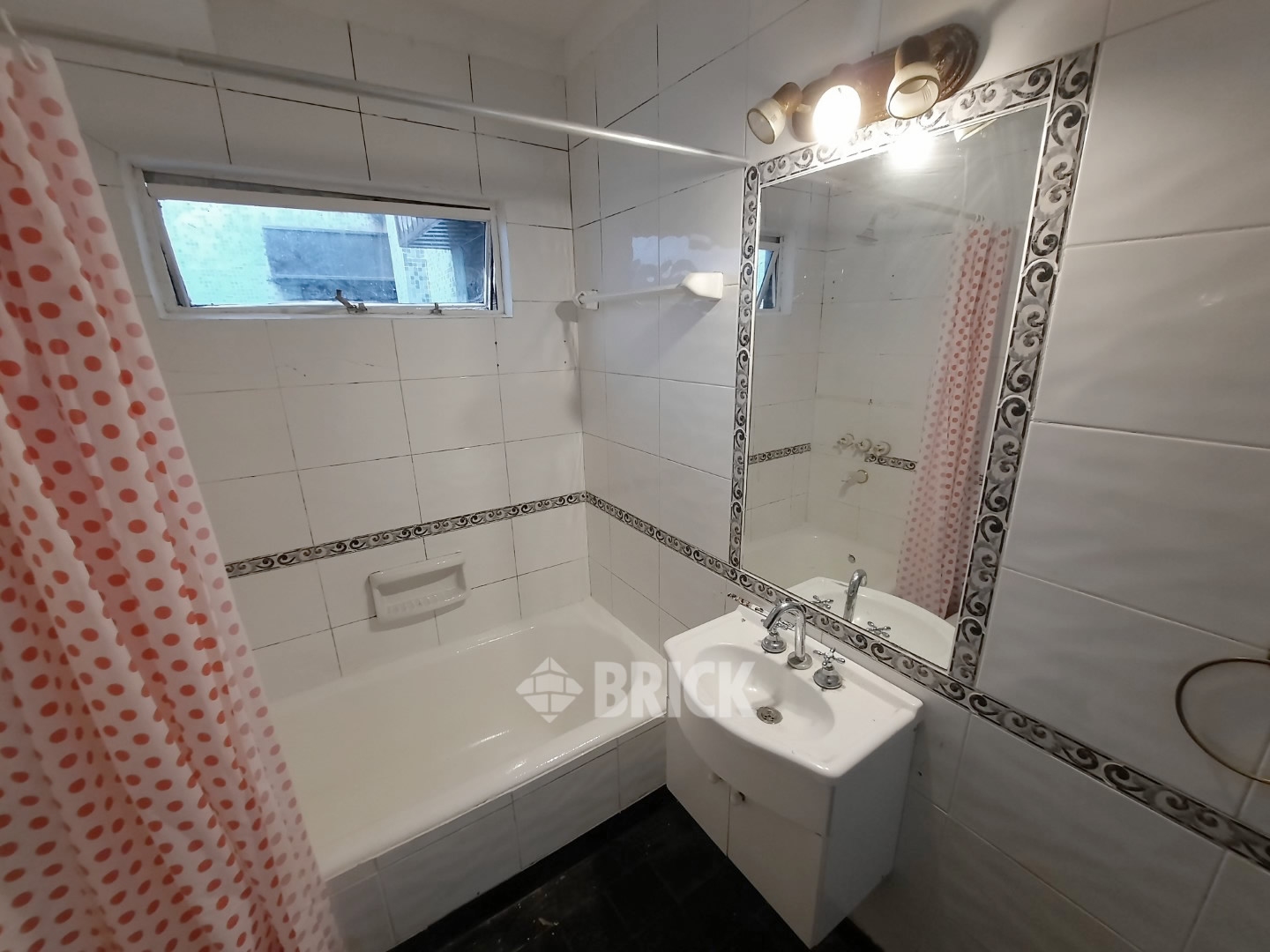 LARREA al 1000 Piso 2 17