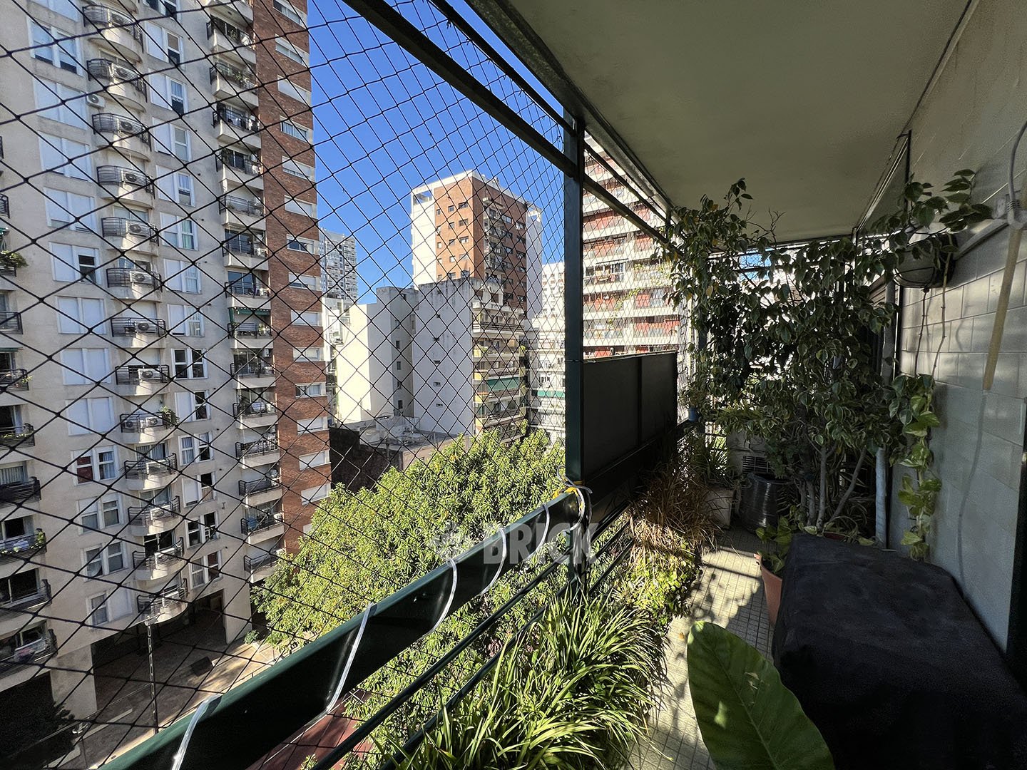 CUBA al 2200 Piso 7 6