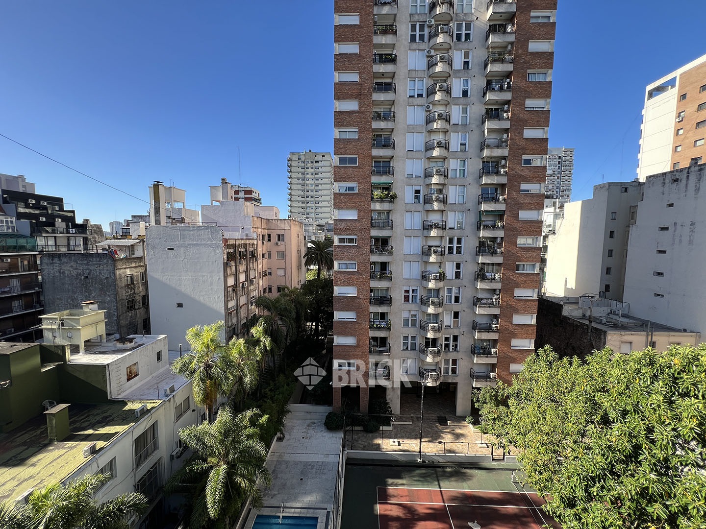 CUBA al 2200 Piso 7 7