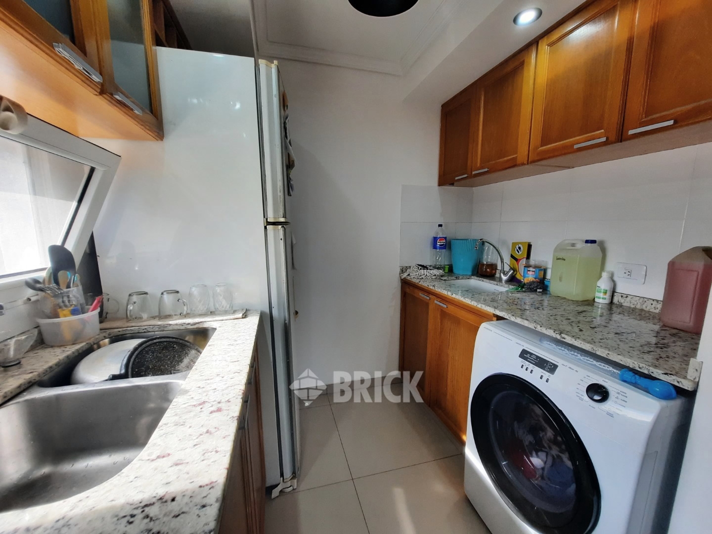 TUCUMAN al 100 Piso 6 11