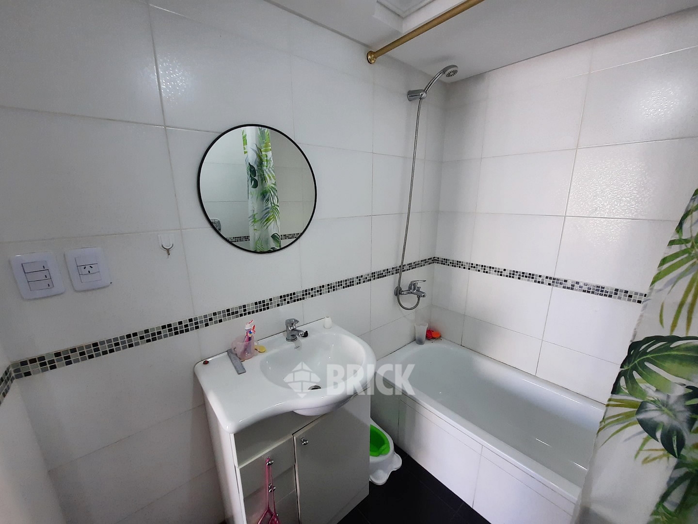 TUCUMAN al 100 Piso 6 26