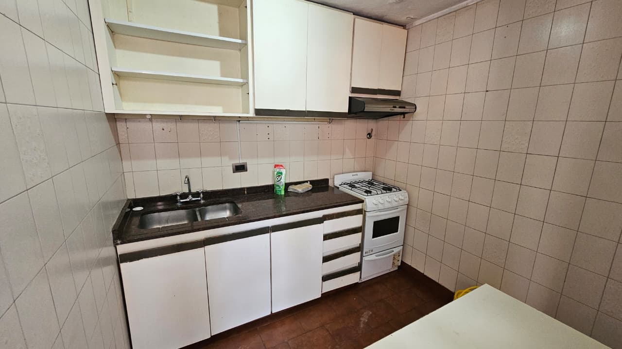 BASAVILBASO al 1900 Piso 1 16