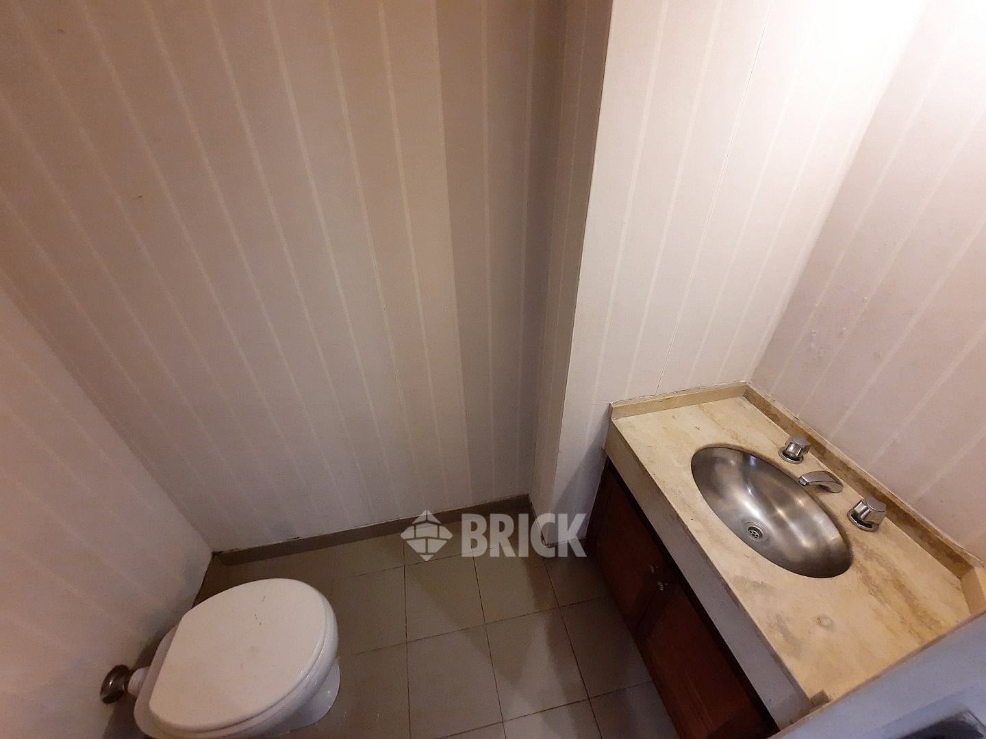 TALCAHUANO al 900 Piso 18 11