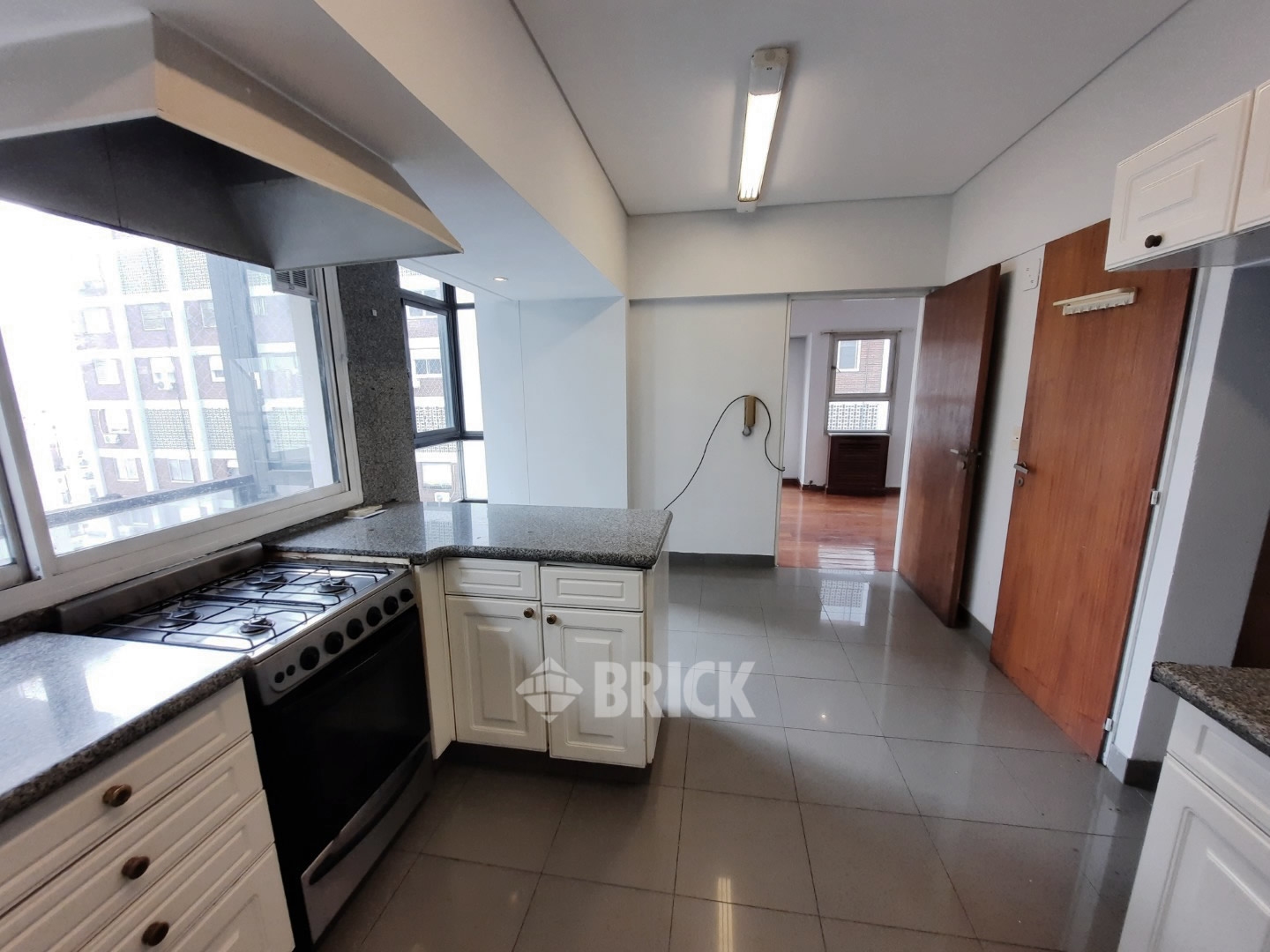 TALCAHUANO al 900 Piso 18 16