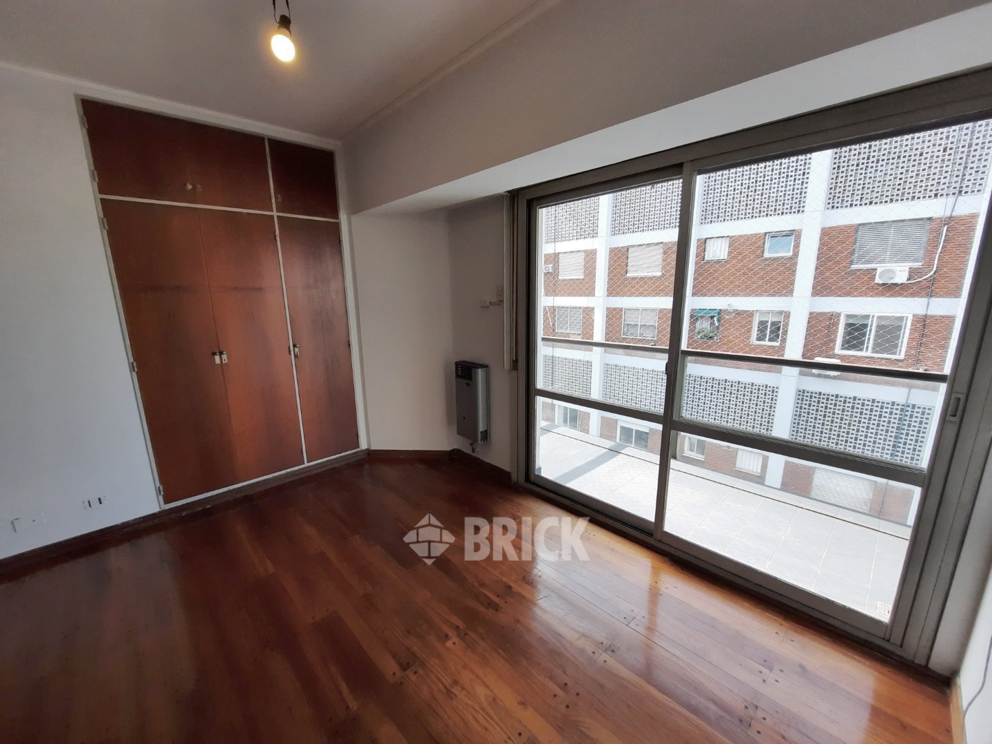 TALCAHUANO al 900 Piso 18 24