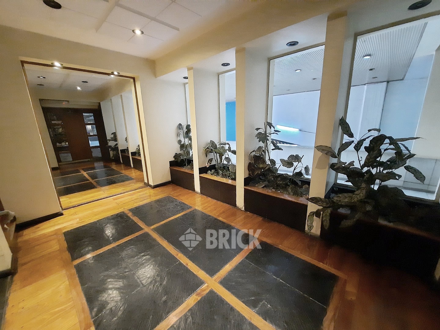 TALCAHUANO al 900 Piso 18 54