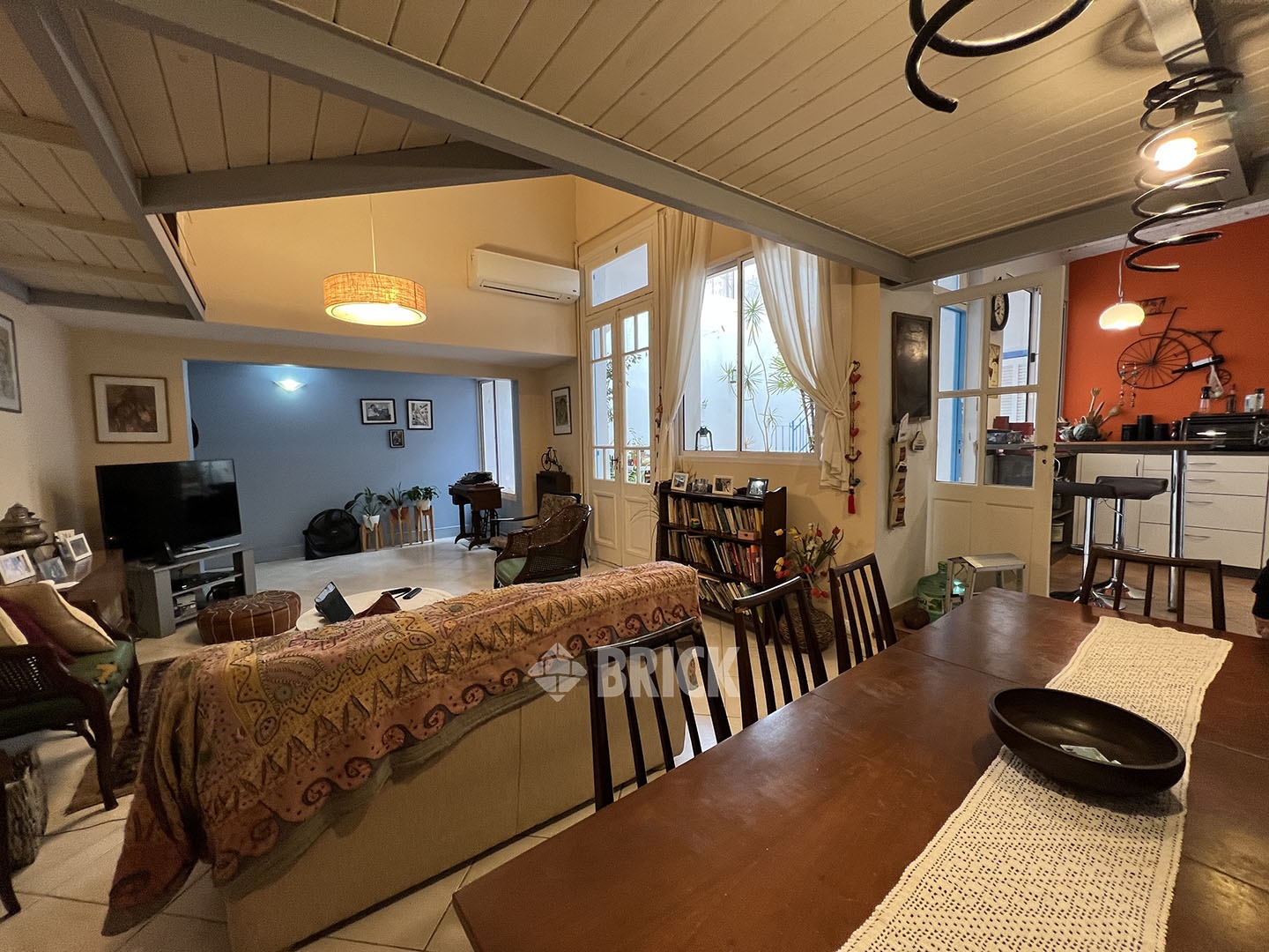 CORDOBA al 6400 Piso PB 4