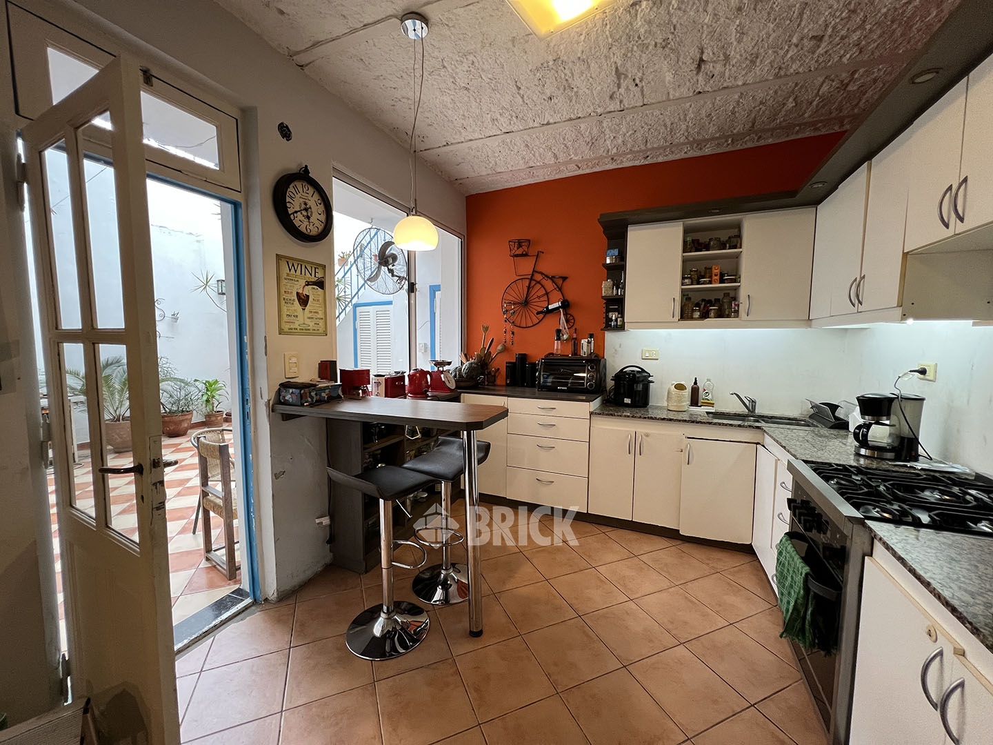 CORDOBA al 6400 Piso PB 5