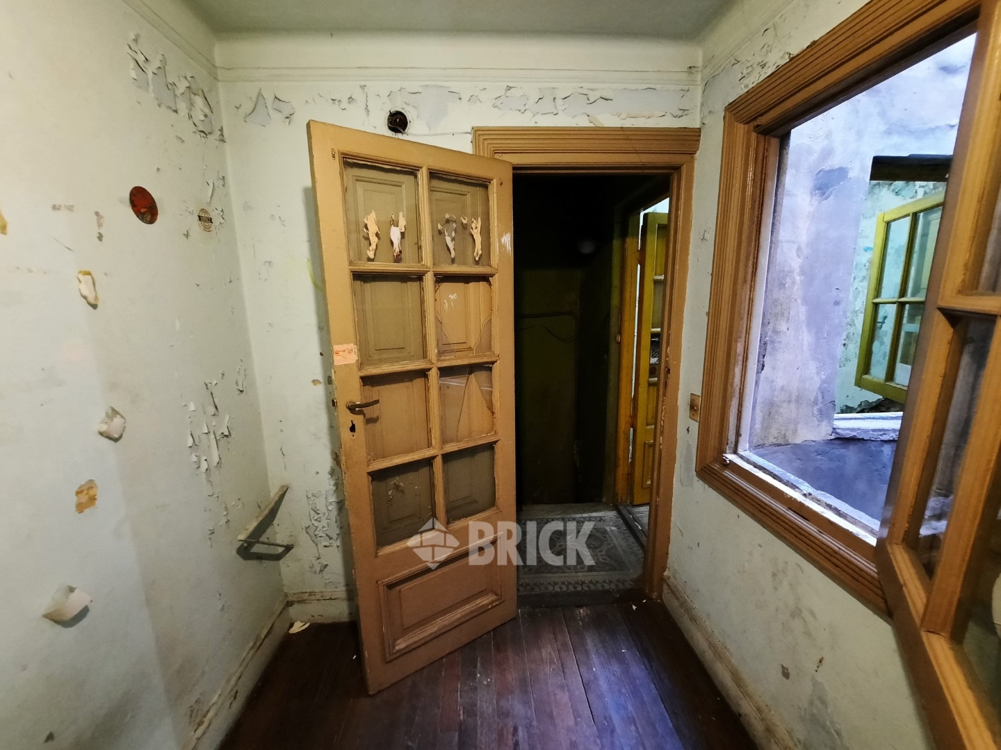 LAPRIDA al 1200 Piso PB 23