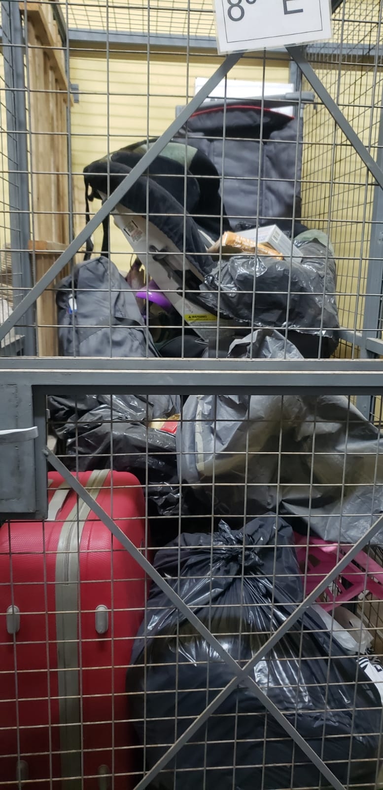 RIVADAVIA, AV. al 2000 Piso 8 19