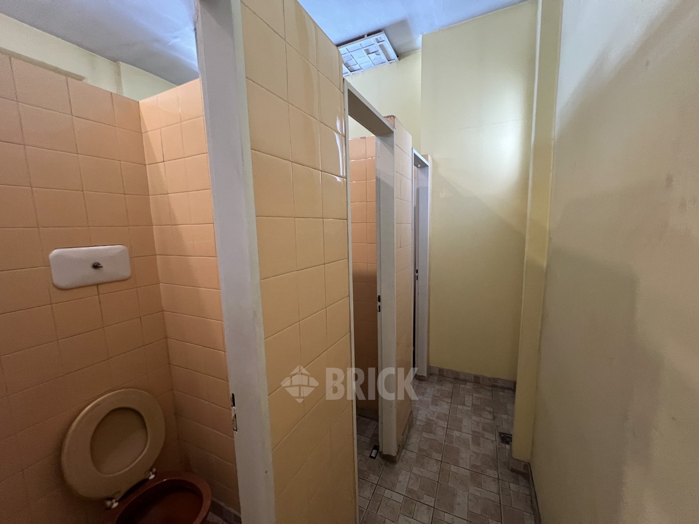 LACROZE, FEDERICO, AV. al 2400 Piso 1 27