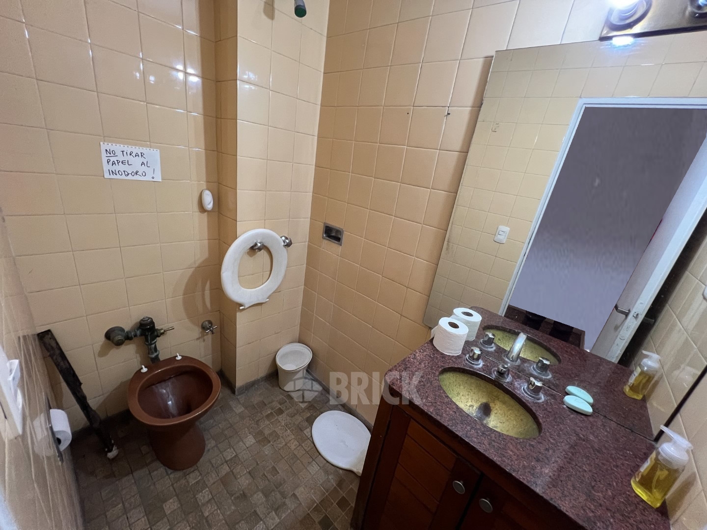 LACROZE, FEDERICO, AV. al 2400 Piso 1 30