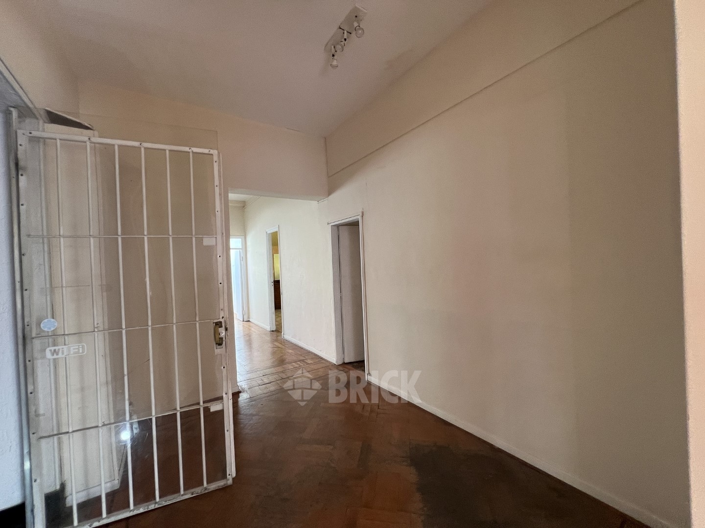 LACROZE, FEDERICO, AV. al 2400 Piso 1 32