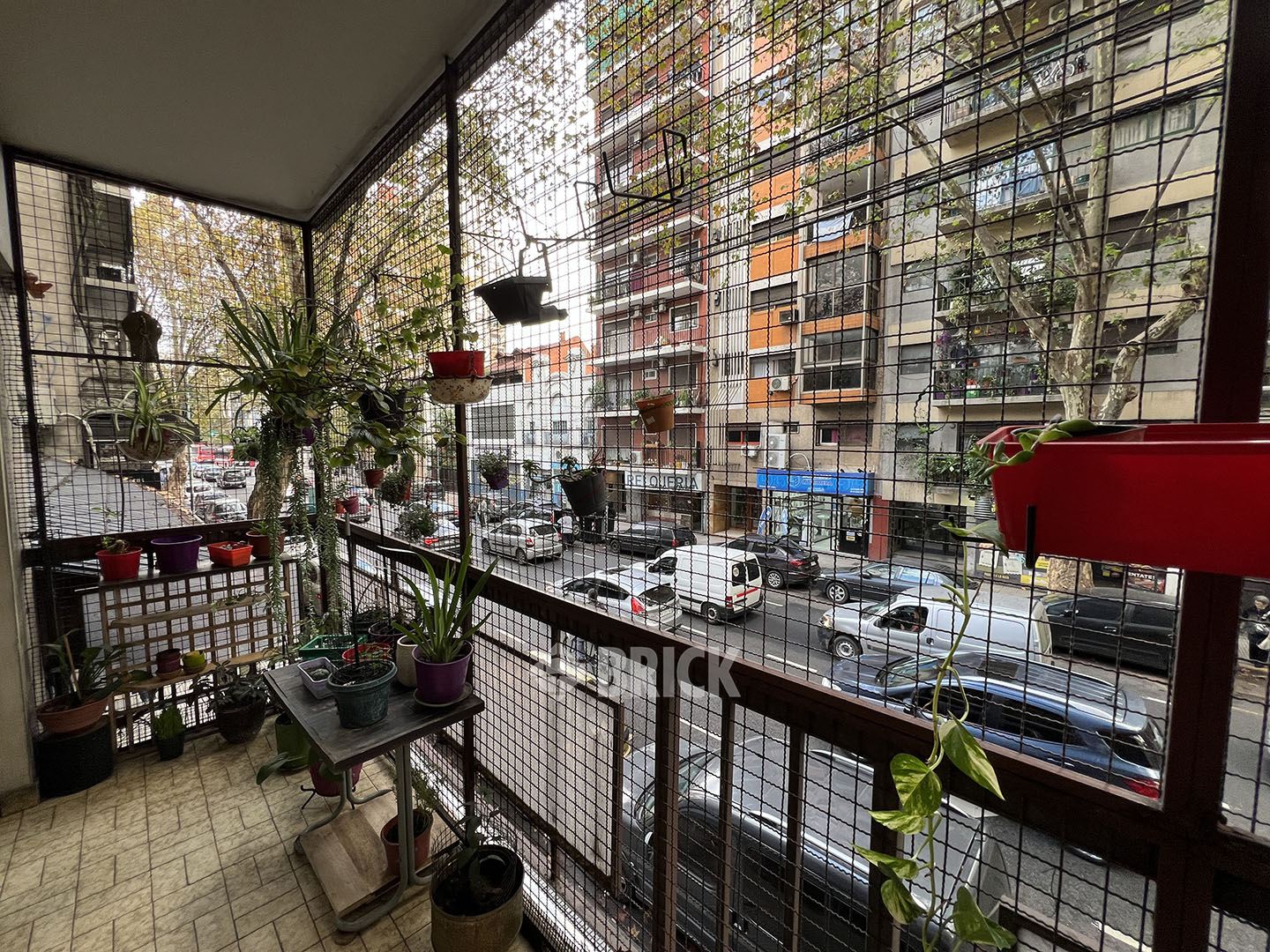 MEDRANO, AV. al 600 Piso 1 6