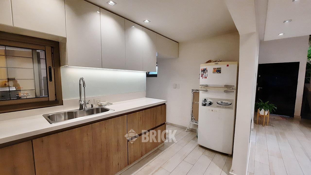 SOLER, GENERAL al 440 13