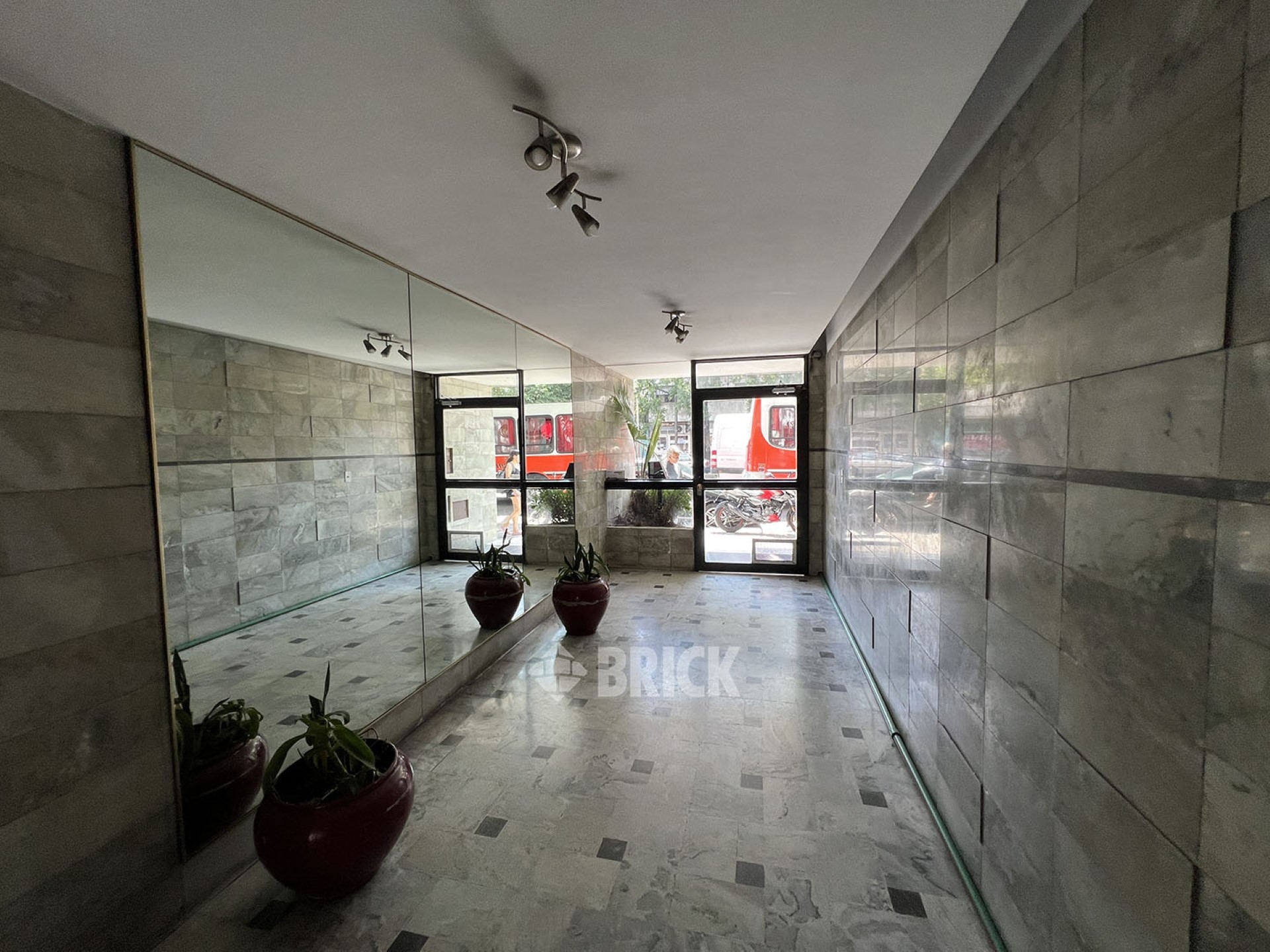 NAZCA, AV. al 1800 Piso 4 21