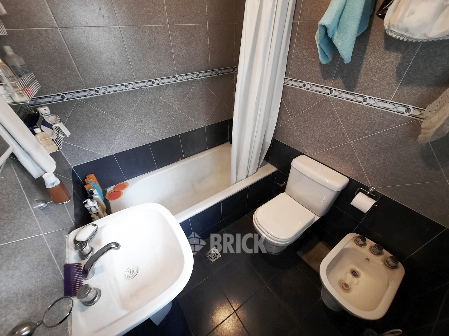 CASEROS, AV. al 2000 Piso 1 10