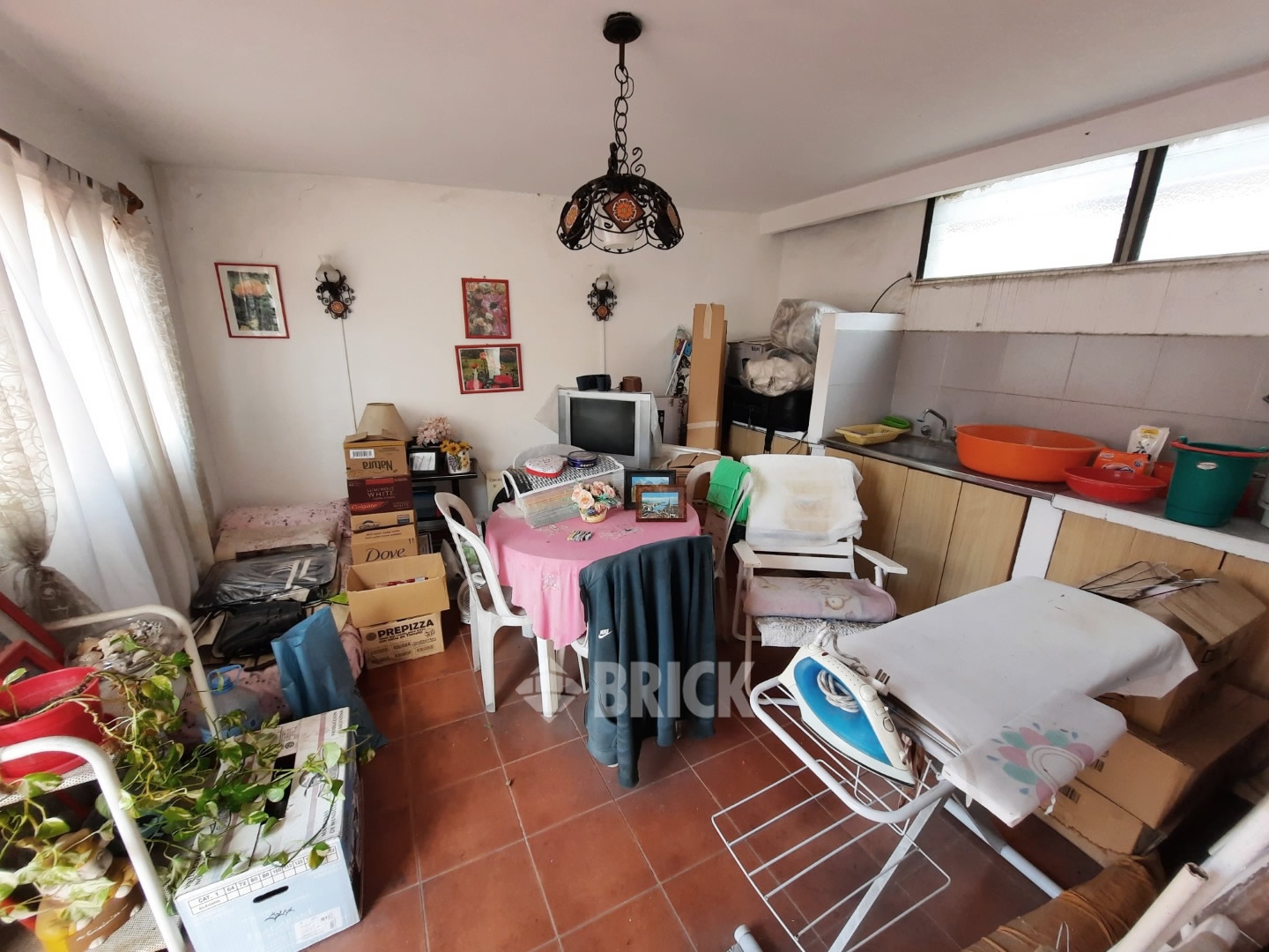 CASEROS, AV. al 2000 Piso 1 16