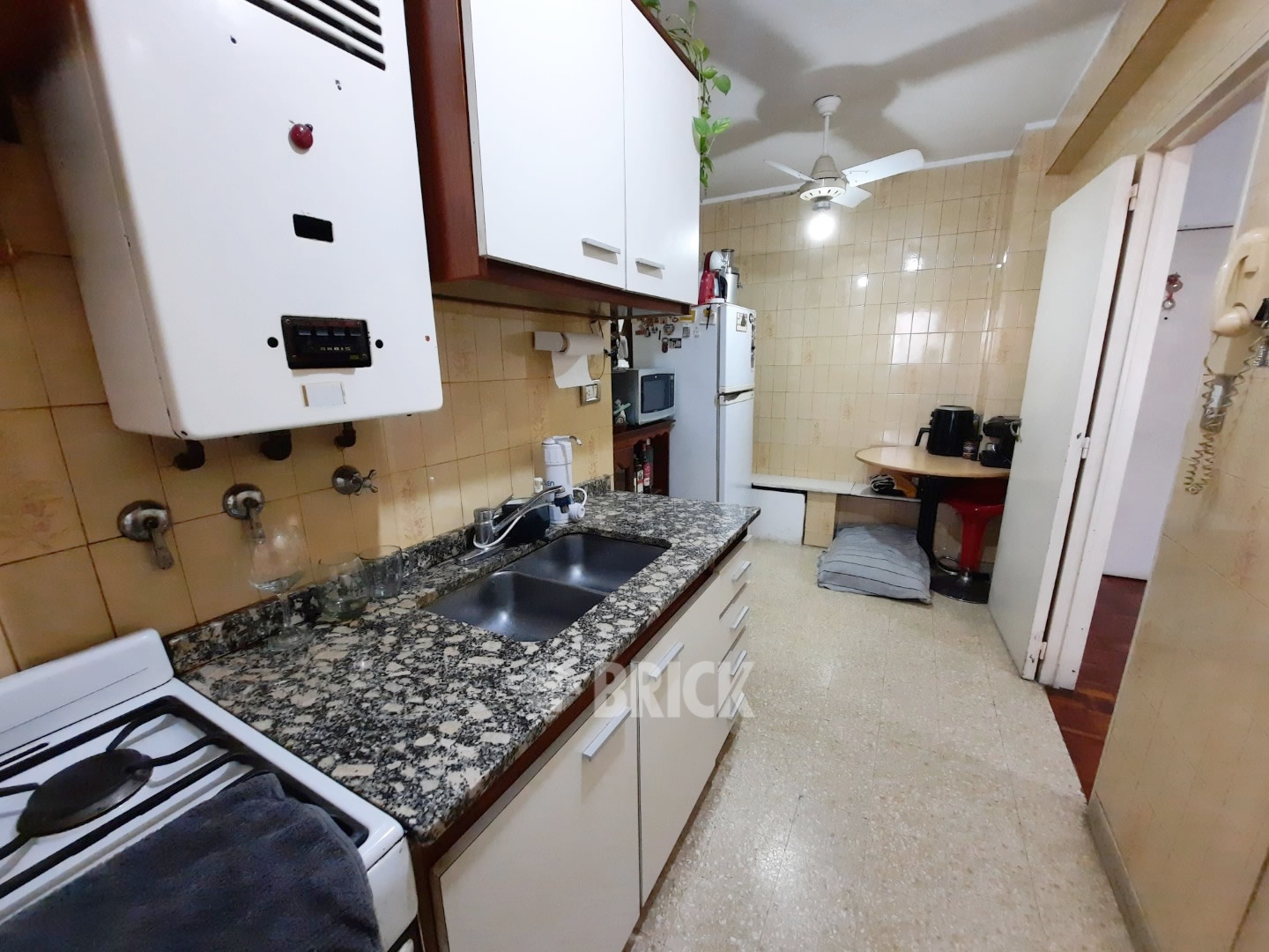 DUMONT, SANTOS al 3300 Piso 5 23