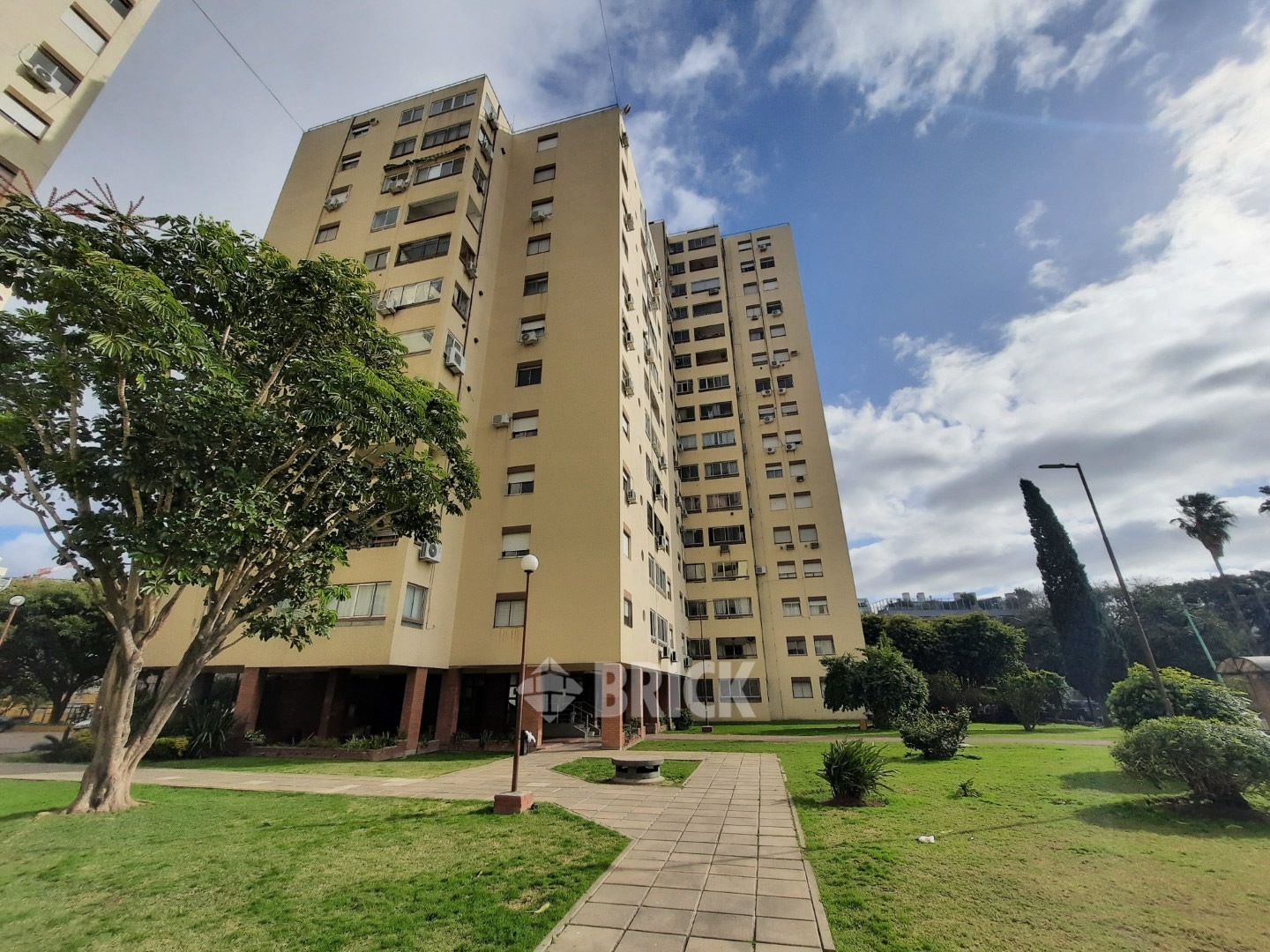 DUMONT, SANTOS al 3300 Piso 5 31