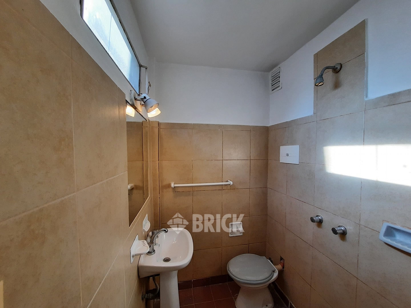 FRIAS, EUSTAQUIO al 200 Piso 8 8