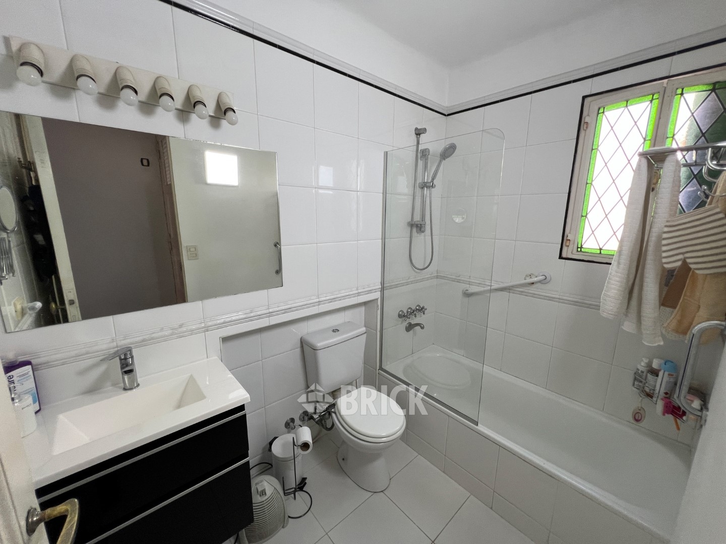 QUERANDIES al 4400 37