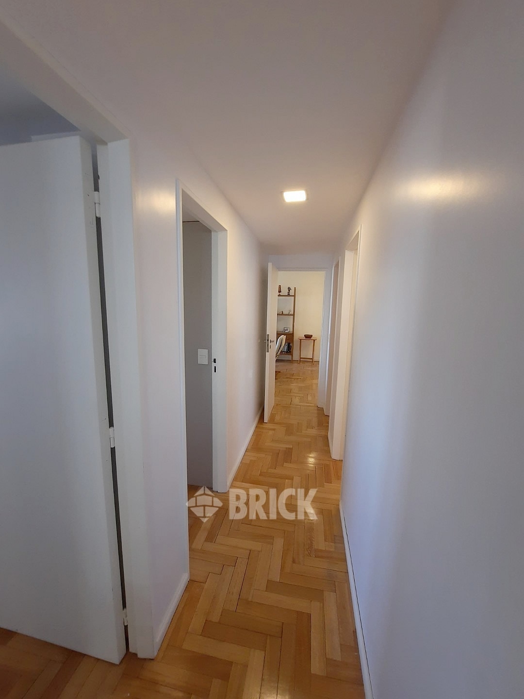 MENDOZA al 5300 Piso 5 23