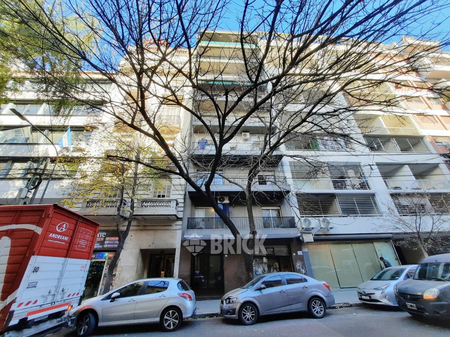 MITRE, BARTOLOME al 2200 Piso 9 25