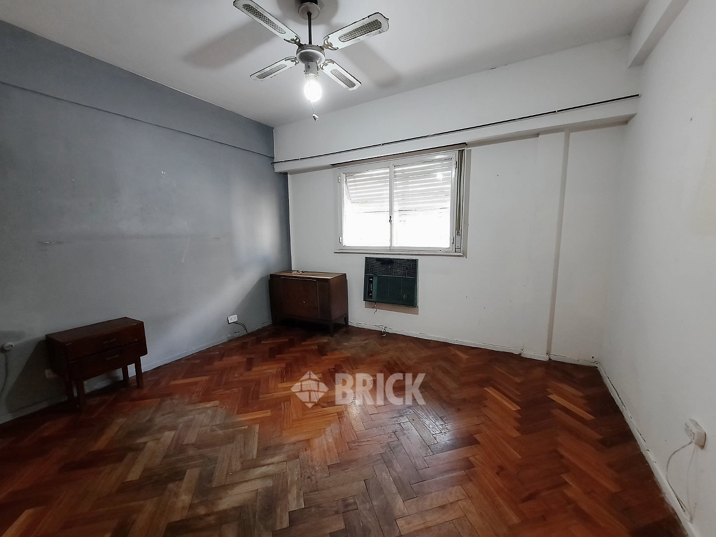 MITRE, BARTOLOME al 2200 Piso 9 6