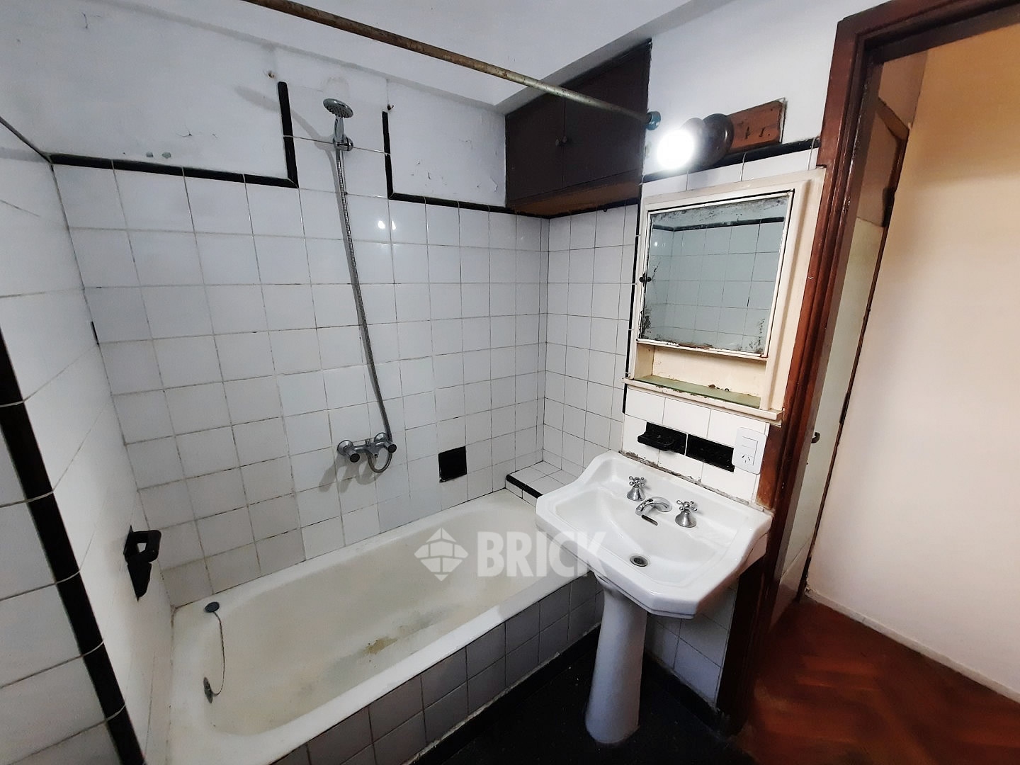 MITRE, BARTOLOME al 2200 Piso 9 9