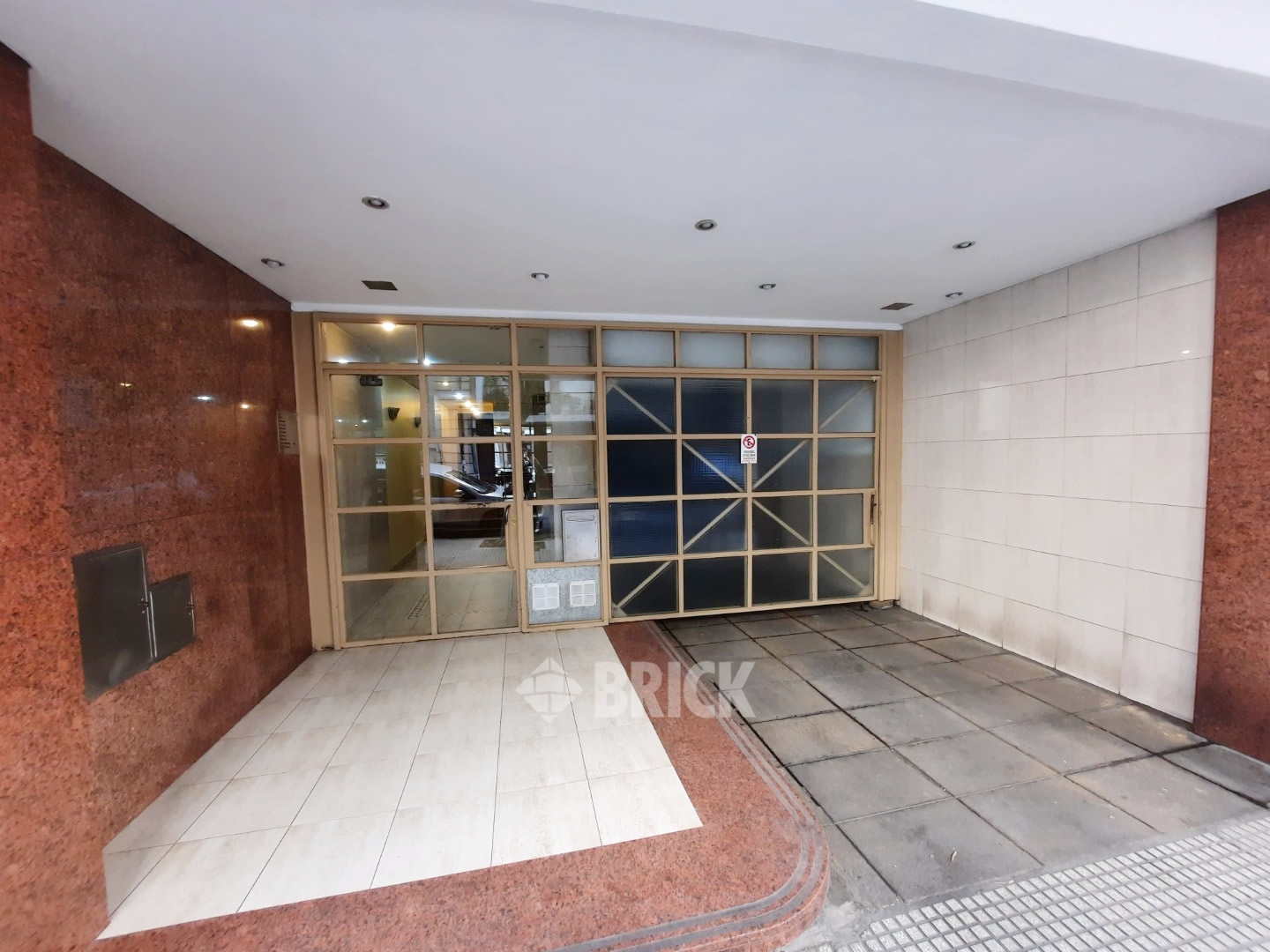 MANSILLA, GRAL. LUCIO al 2500 Piso 2 18