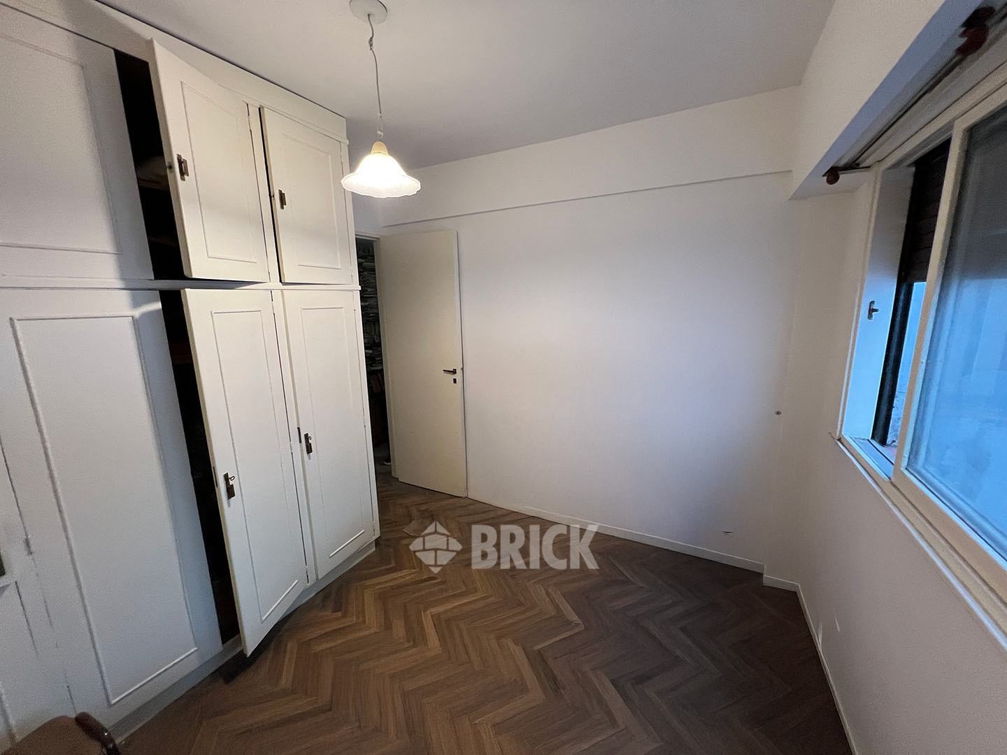 ALBERDI, JUAN B., AV. al 800 Piso 7 10