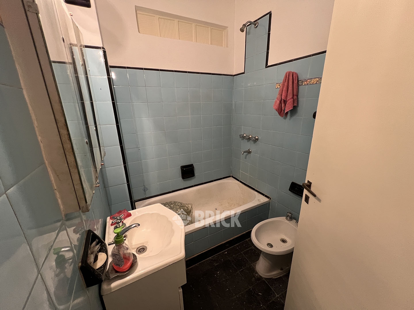 ALBERDI, JUAN B., AV. al 800 Piso 7 7