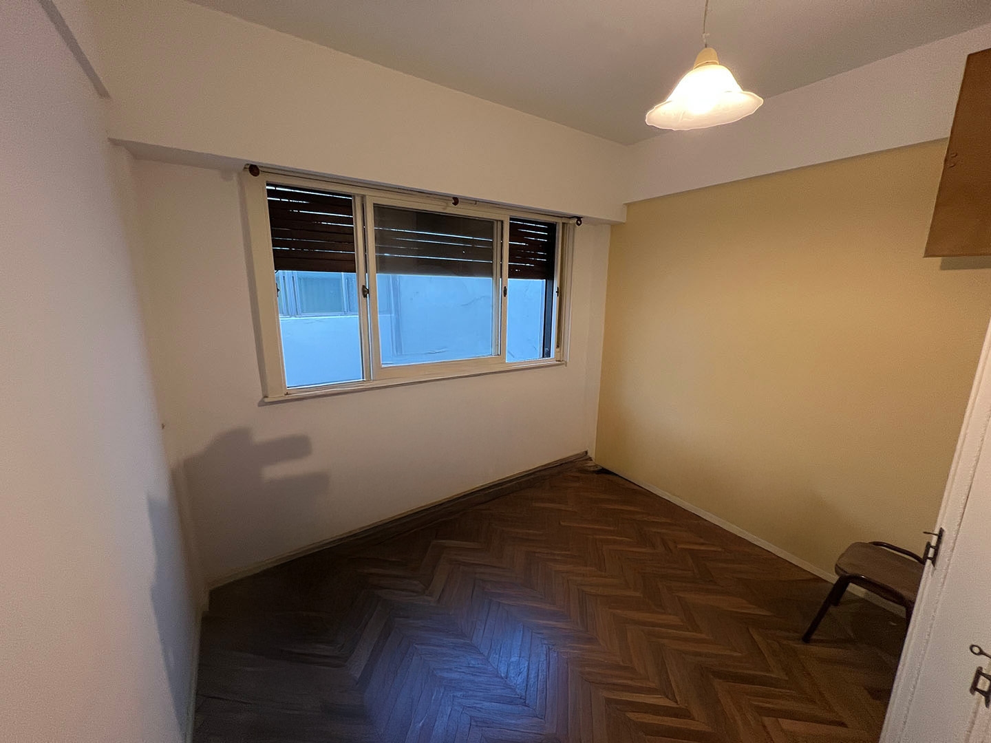 ALBERDI, JUAN B., AV. al 800 Piso 7 9