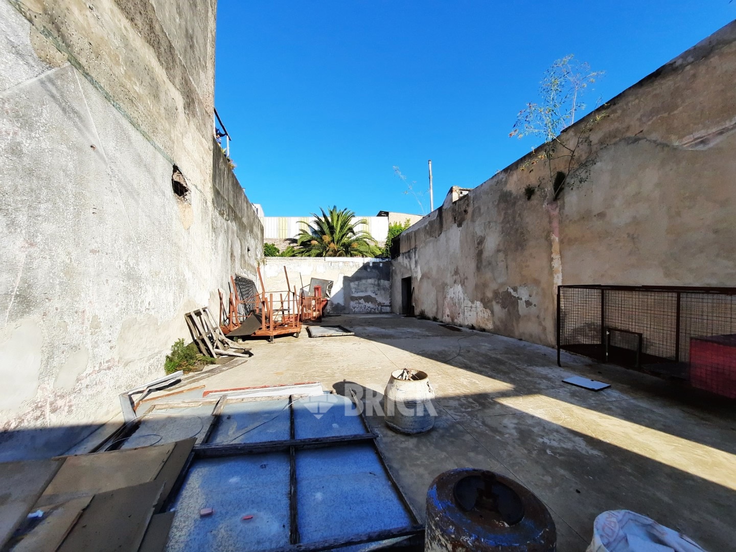 YRIGOYEN, HIPOLITO, AV. al 6600 7