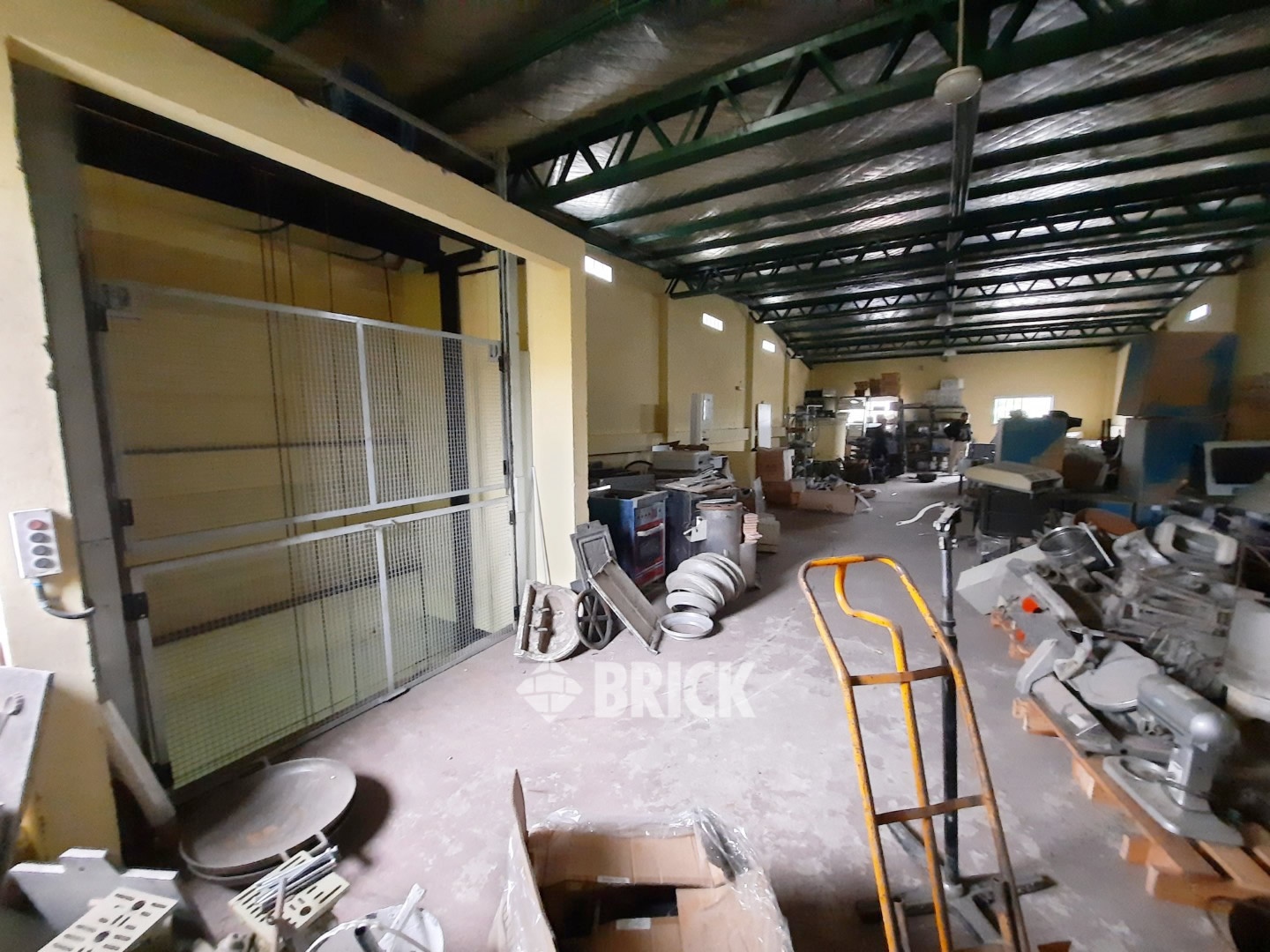 DEL VALLE IBERLUCEA al 4900 33