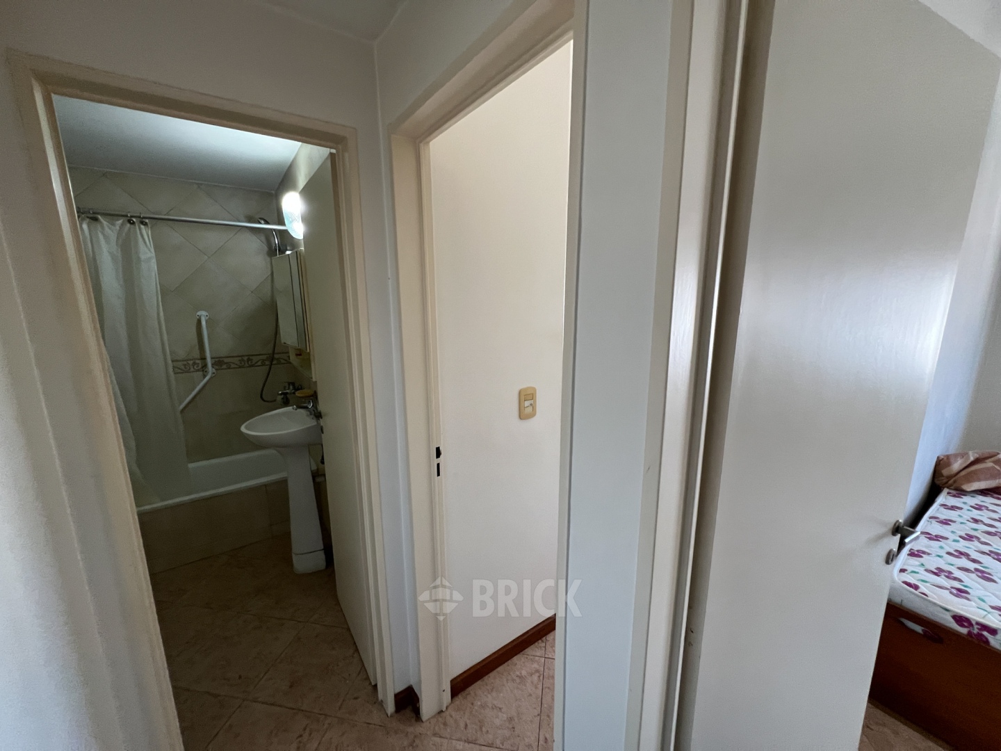 AVELLANEDA, AV. al 2100 Piso 12 10