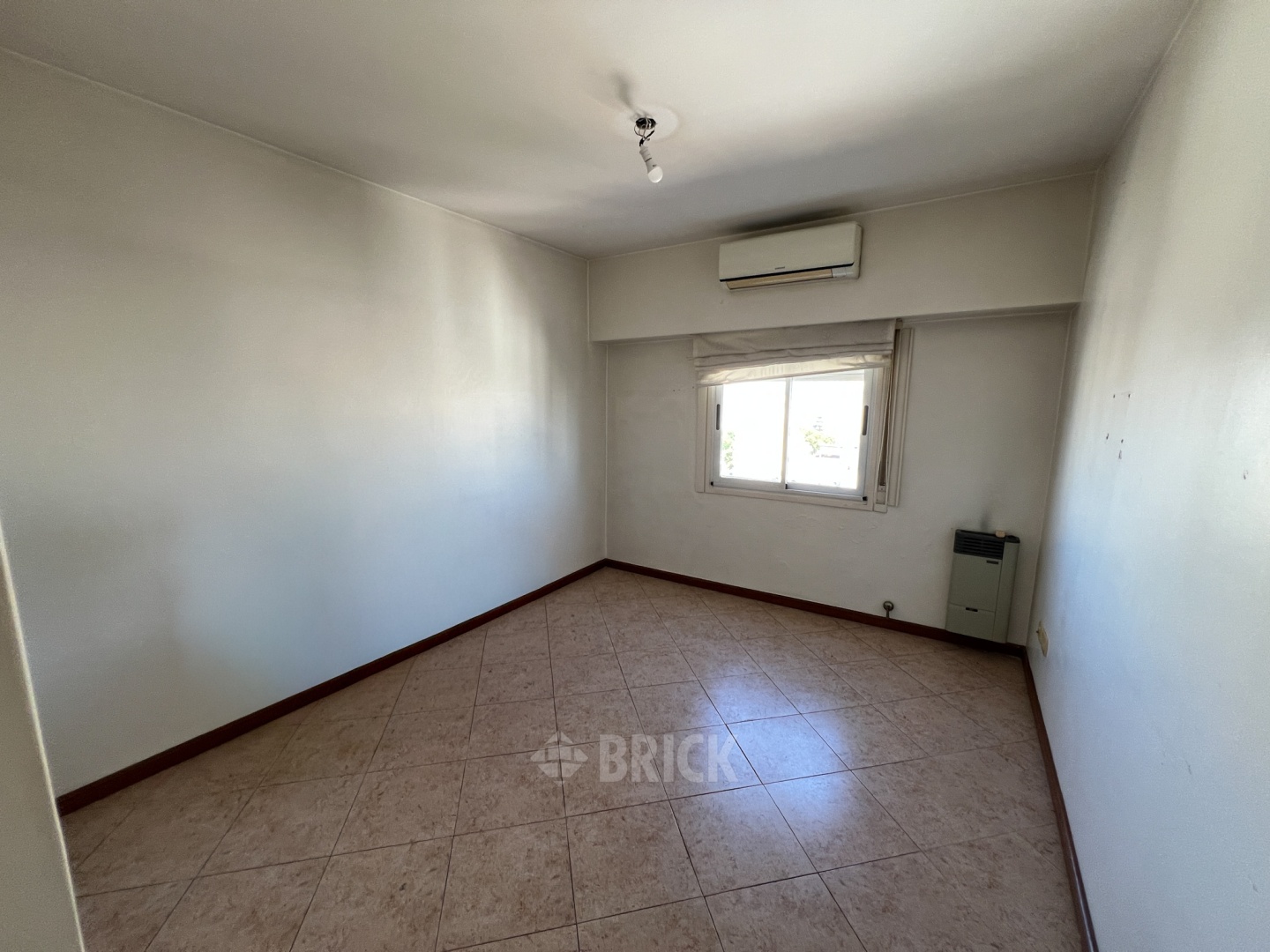 AVELLANEDA, AV. al 2100 Piso 12 11