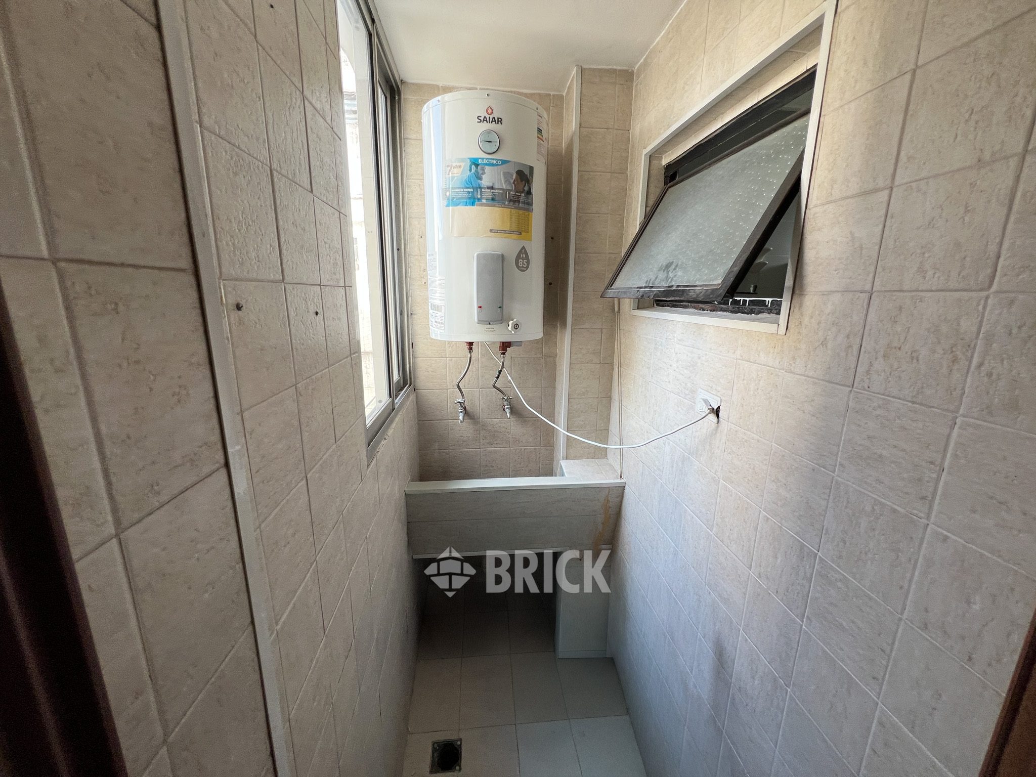 NEUQUEN al 1700 Piso 9 18