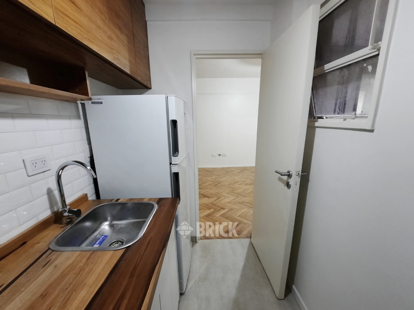 SINCLAIR al 3000 Piso 2 14