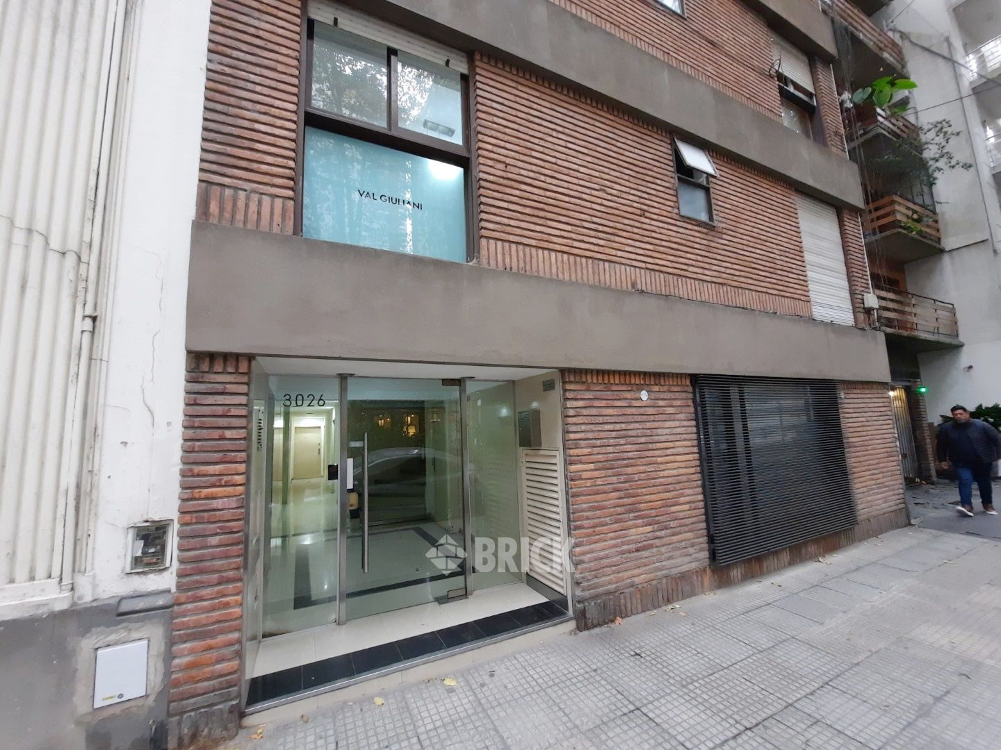 SINCLAIR al 3000 Piso 2 19