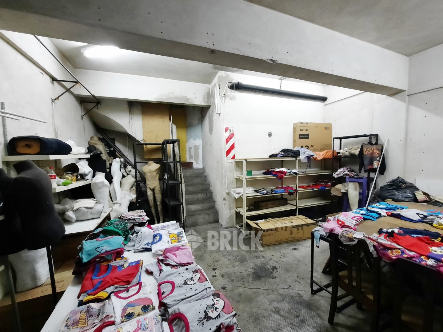 CORRIENTES, AV. al 2500 Piso PB Local 24 13