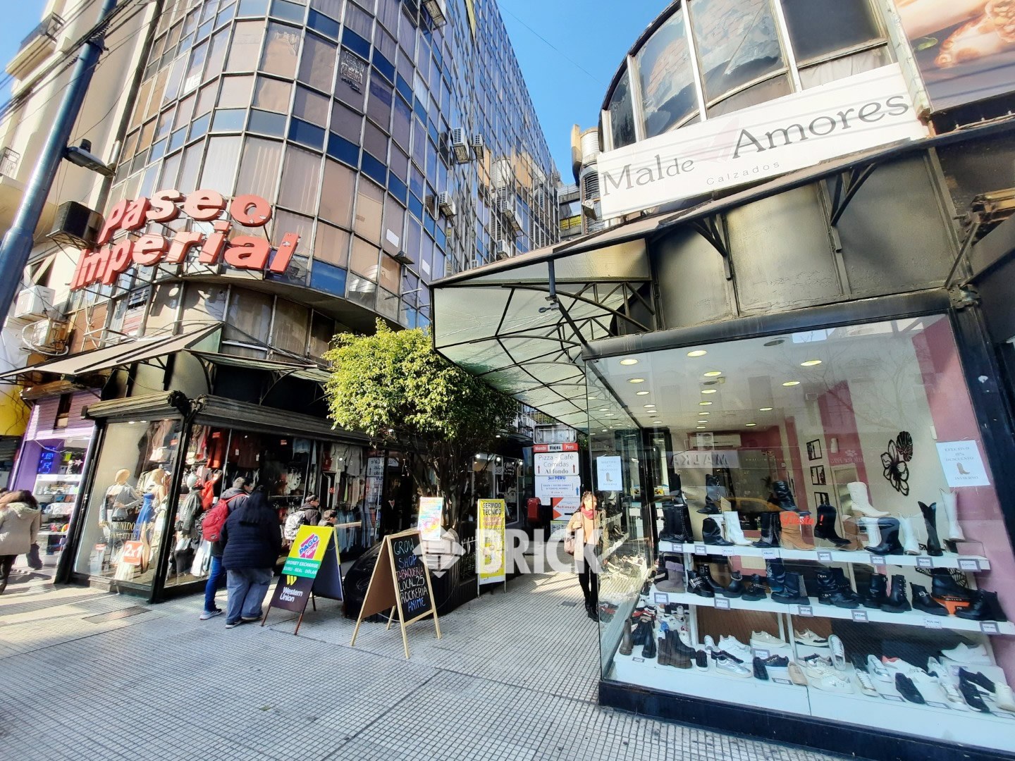 CORRIENTES, AV. al 2500 Piso PB Local 24 19