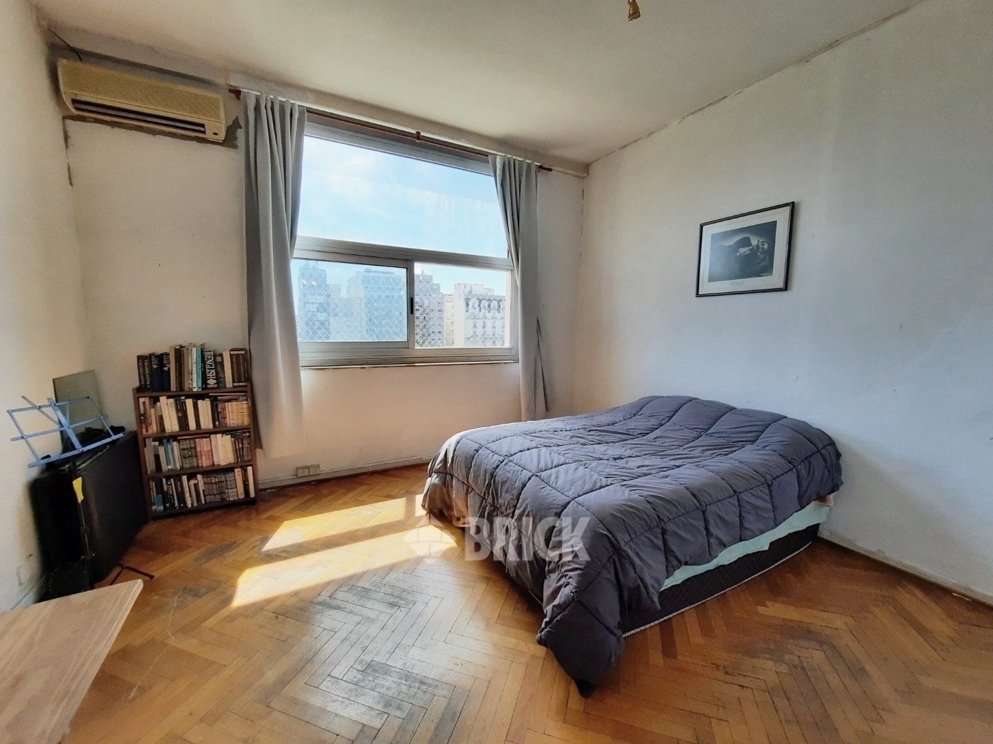 YRIGOYEN, HIPOLITO al 1500 Piso 5 16