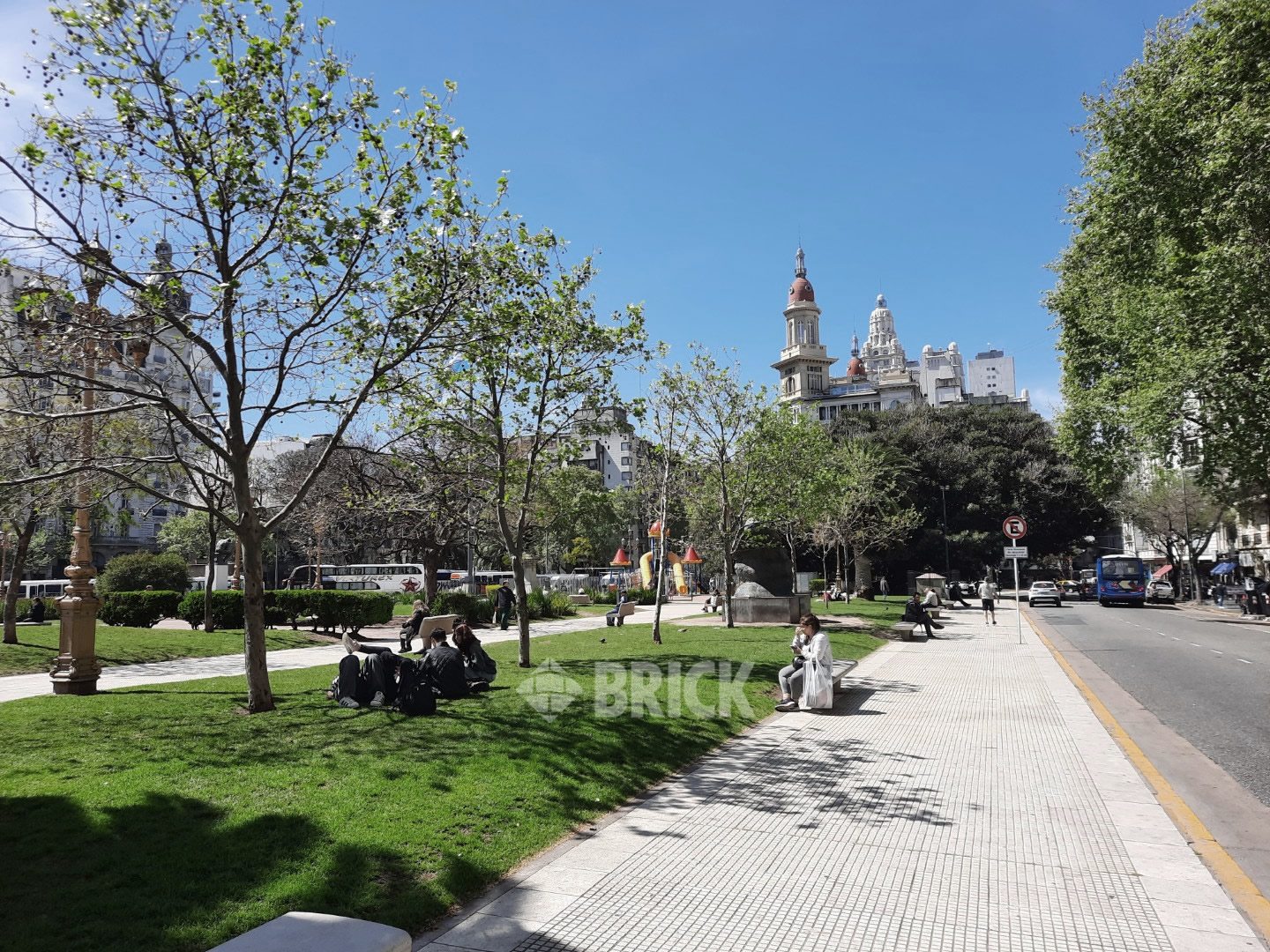 YRIGOYEN, HIPOLITO al 1500 Piso 5 59